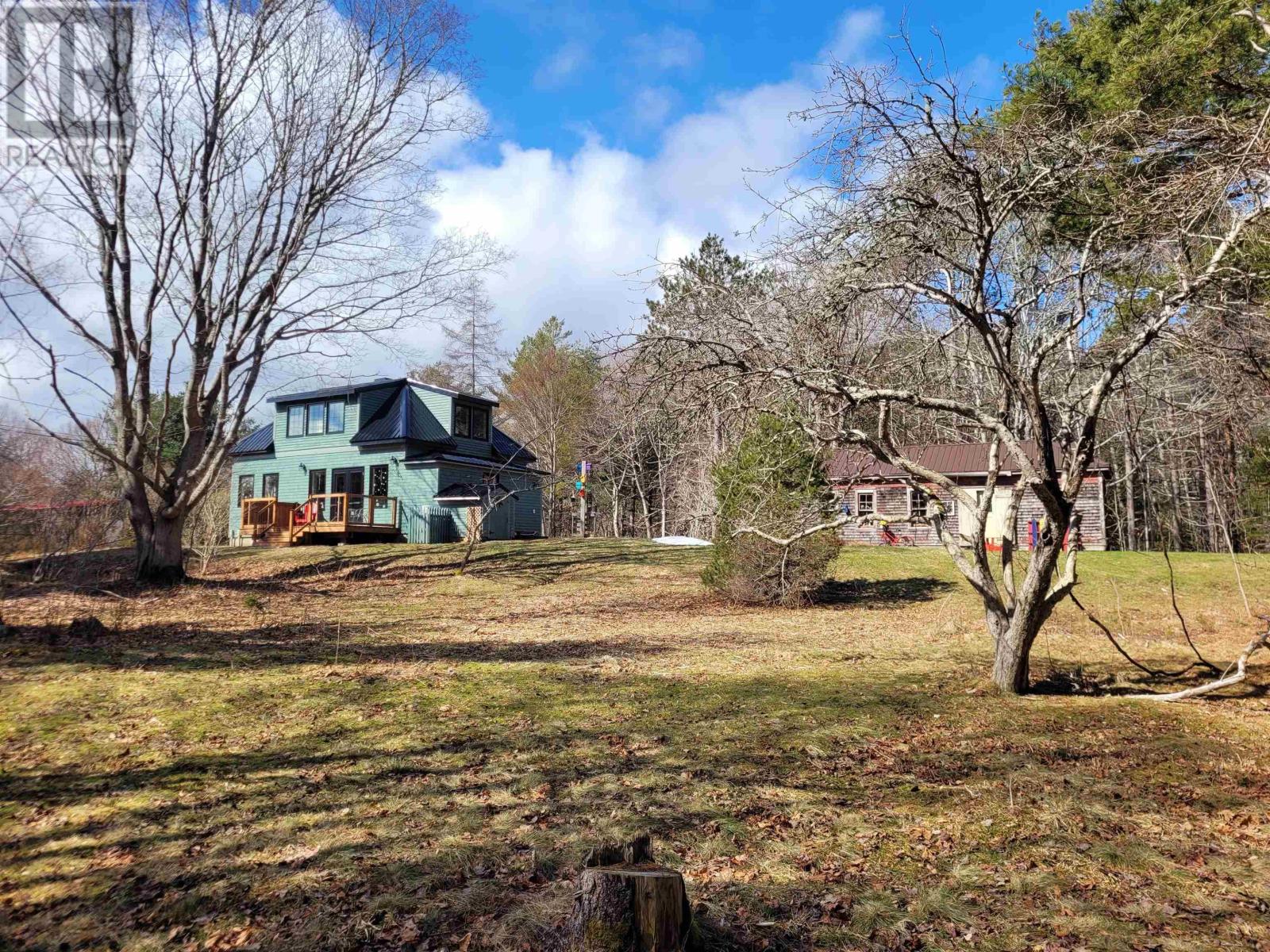 35 Mcdonald Road, White Point, Nova Scotia  B0T 1K0 - Photo 2 - 202603169