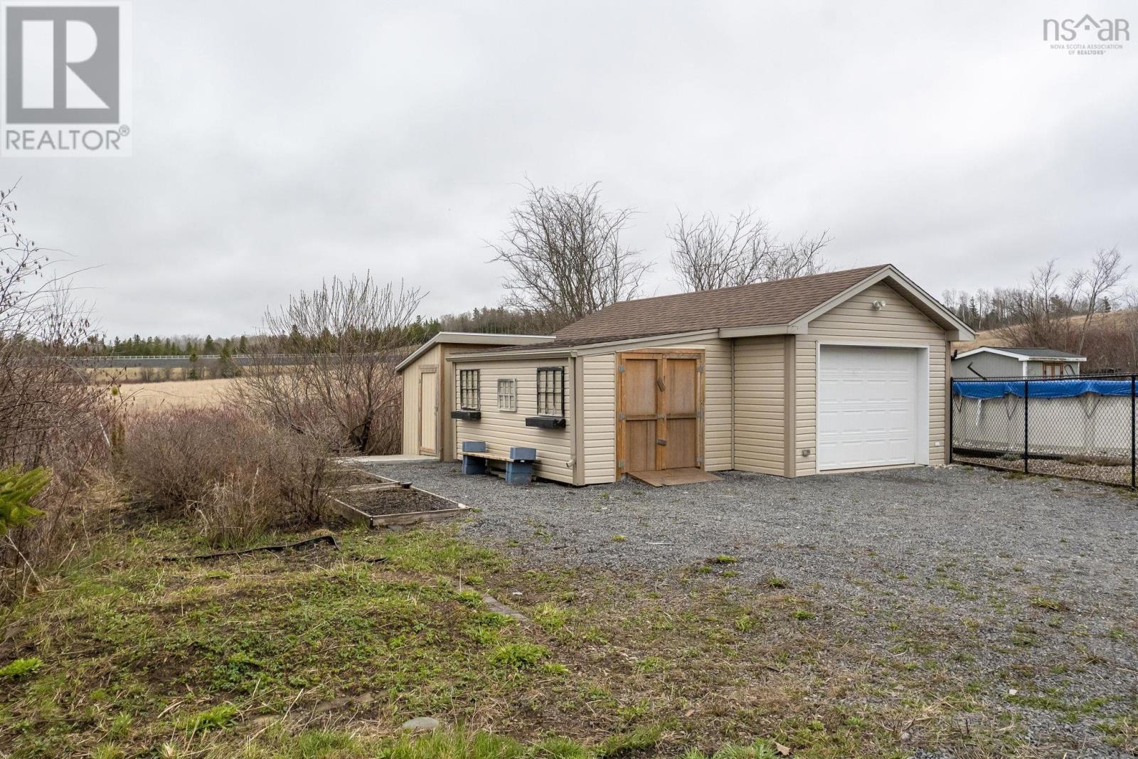 160 Underwood Road, Garlands Crossing, Nova Scotia  B0N 2T0 - Photo 36 - 202608177