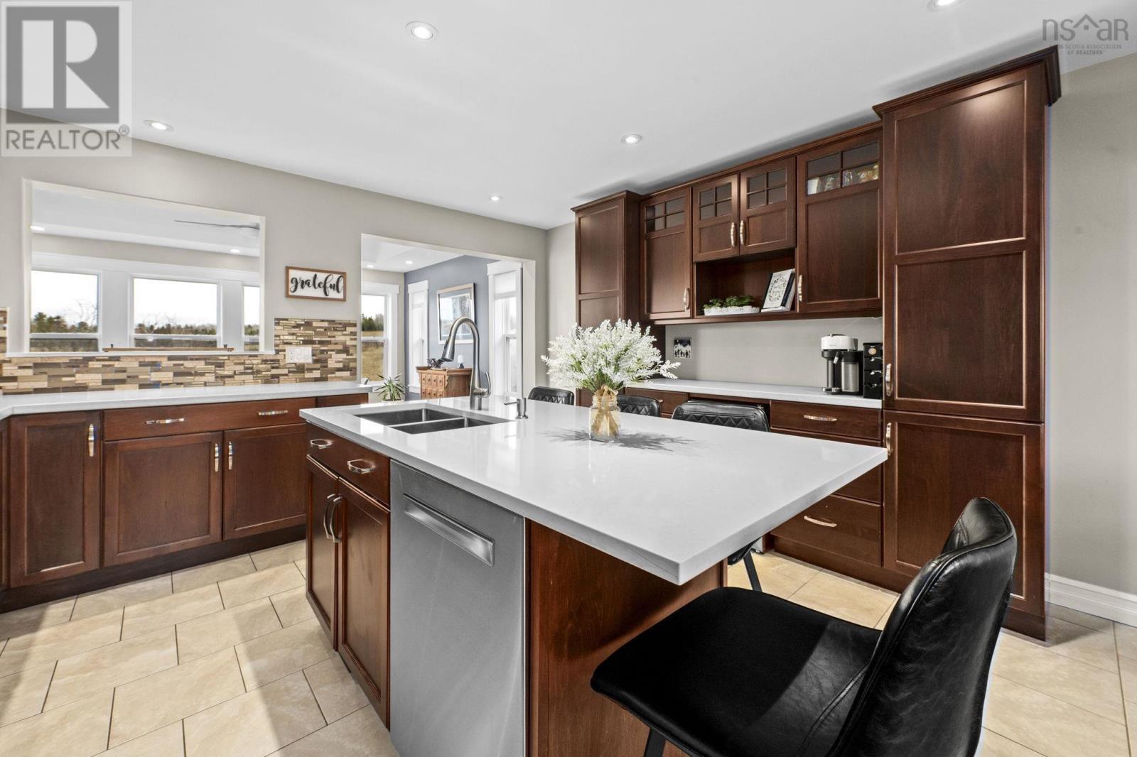 160 Underwood Road, Garlands Crossing, Nova Scotia  B0N 2T0 - Photo 9 - 202608177