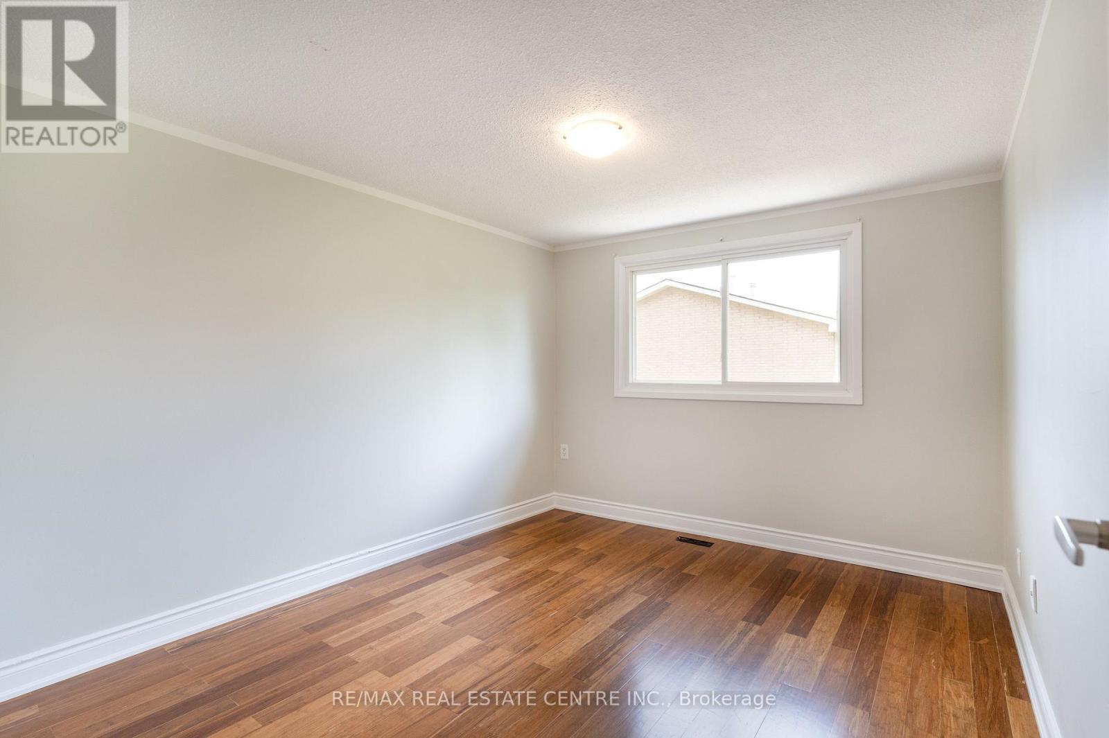 3 - 85 Albright Road, Hamilton, Ontario  L8K 6H1 - Photo 15 - X13028104