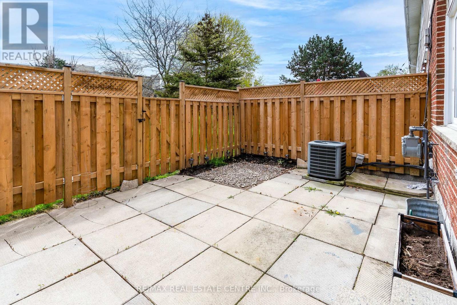 3 - 85 Albright Road, Hamilton, Ontario  L8K 6H1 - Photo 27 - X13028104