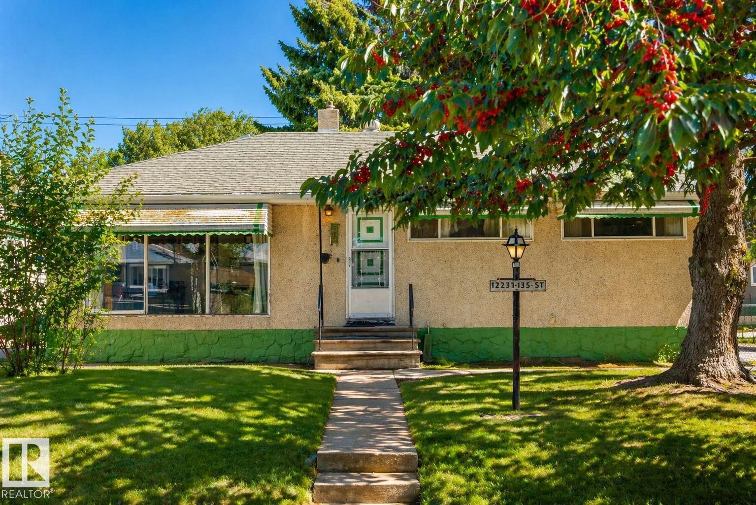 12237 135 ST NW, edmonton, Alberta