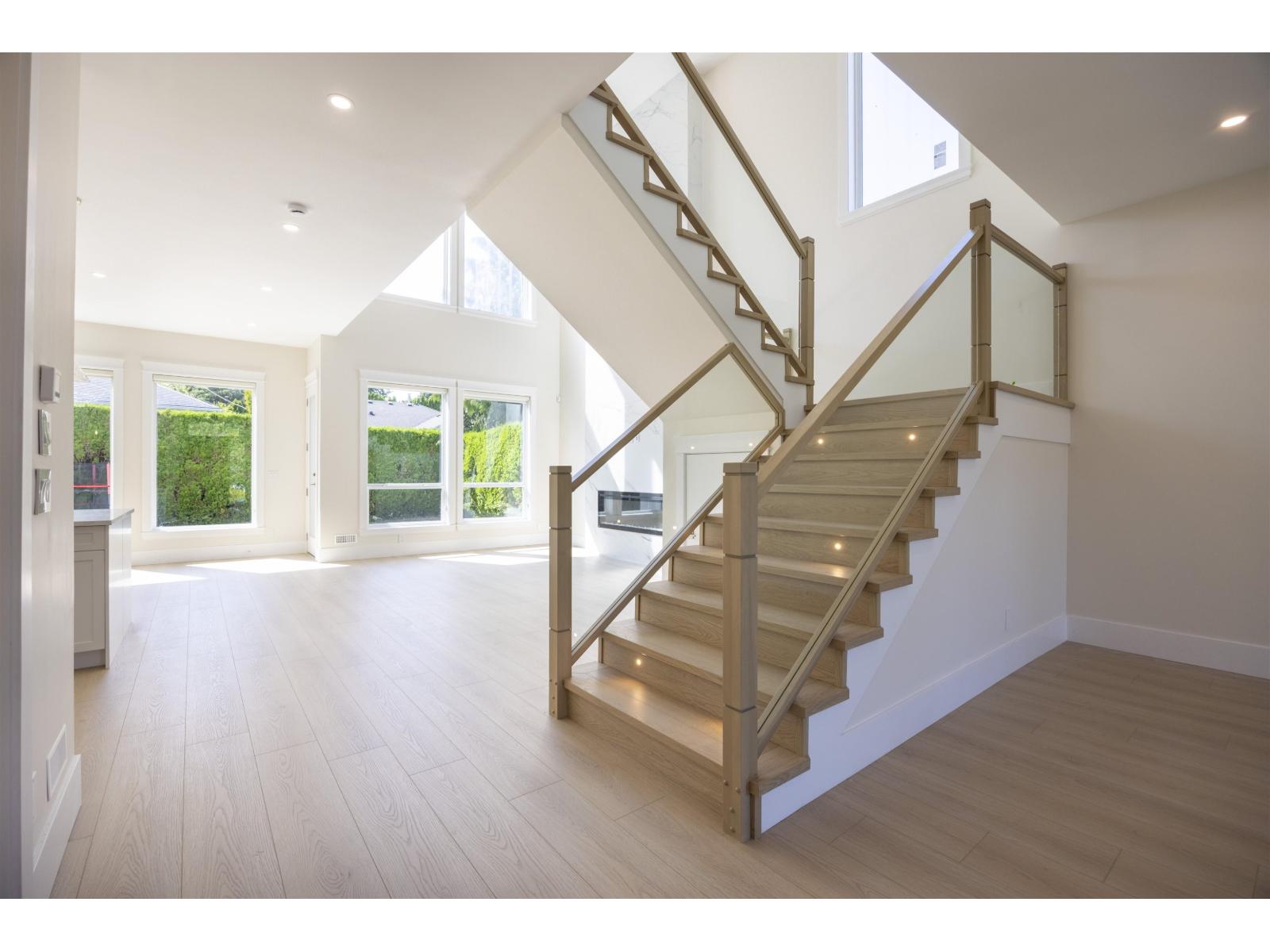 1365 160a Street, Surrey, British Columbia  V4A 7T7 - Photo 6 - R3114438