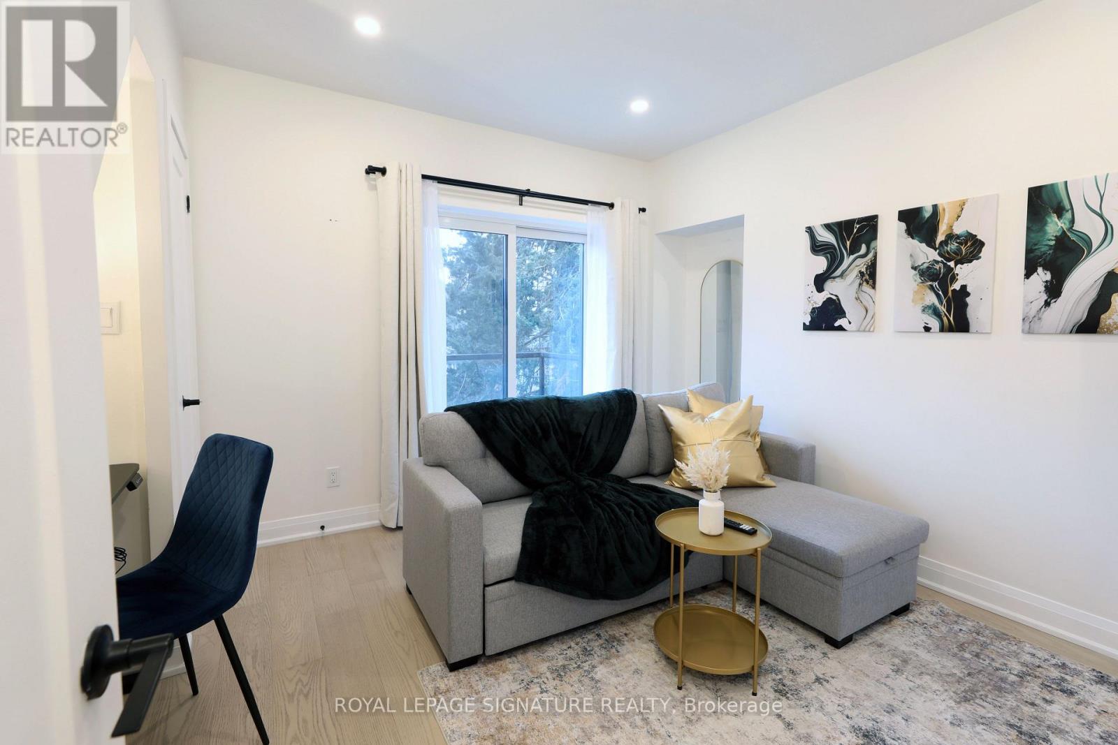 36 Tennis Crescent, Toronto, Ontario  M4K 1J3 - Photo 4 - E13025624