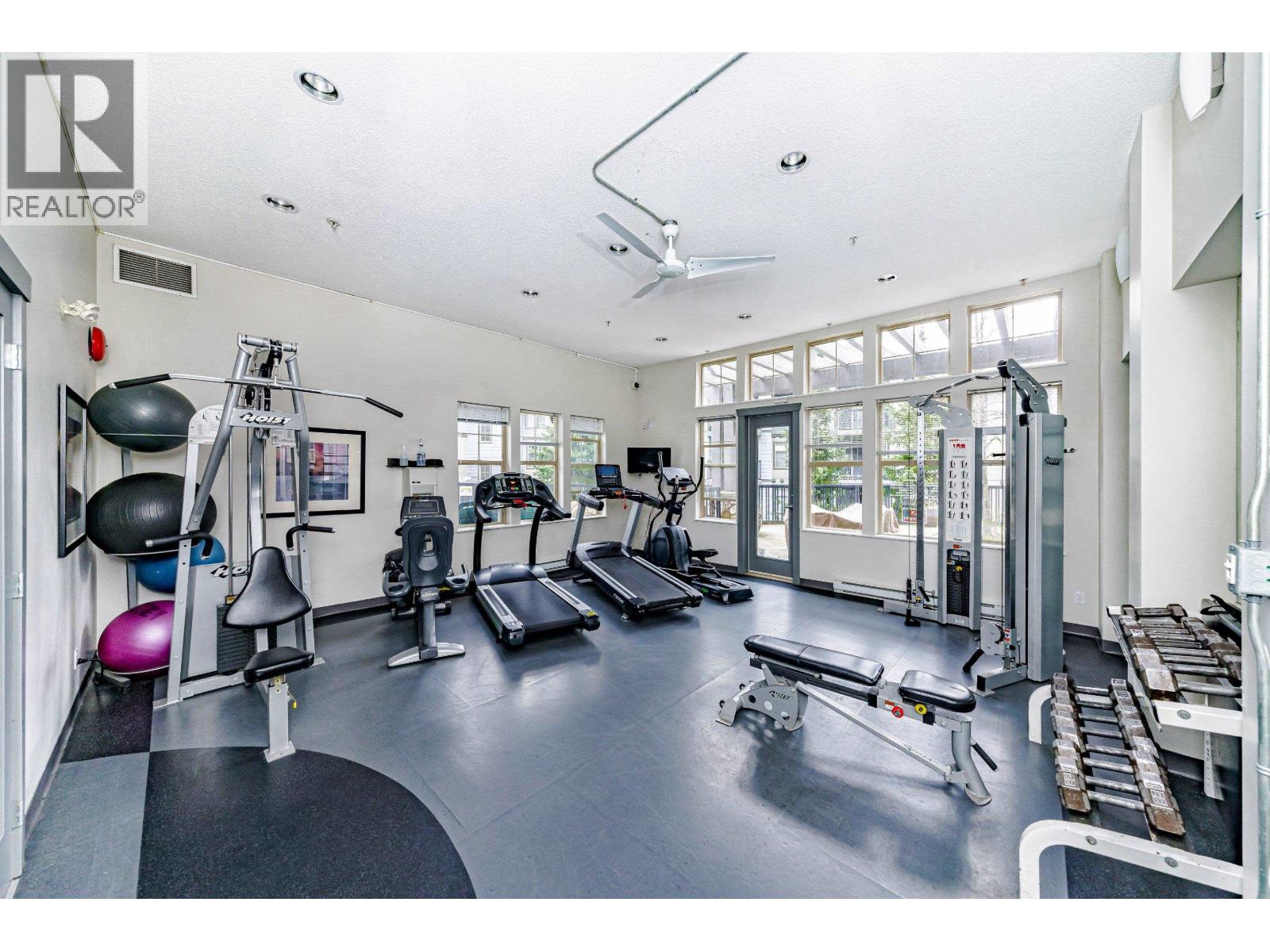 511 2951 Silver Springs Boulevard, Coquitlam, British Columbia  V3E 3S4 - Photo 37 - R3114149