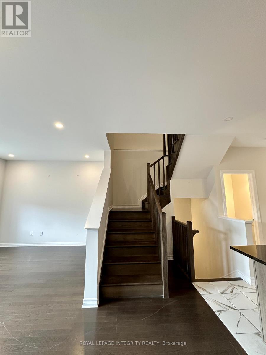 14 Atop Lane, Ottawa, Ontario  L6X 5C3 - Photo 10 - X13028128