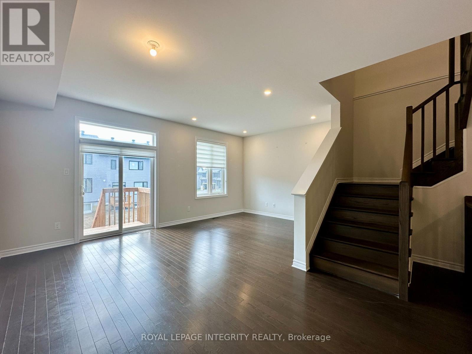 14 Atop Lane, Ottawa, Ontario  L6X 5C3 - Photo 13 - X13028128