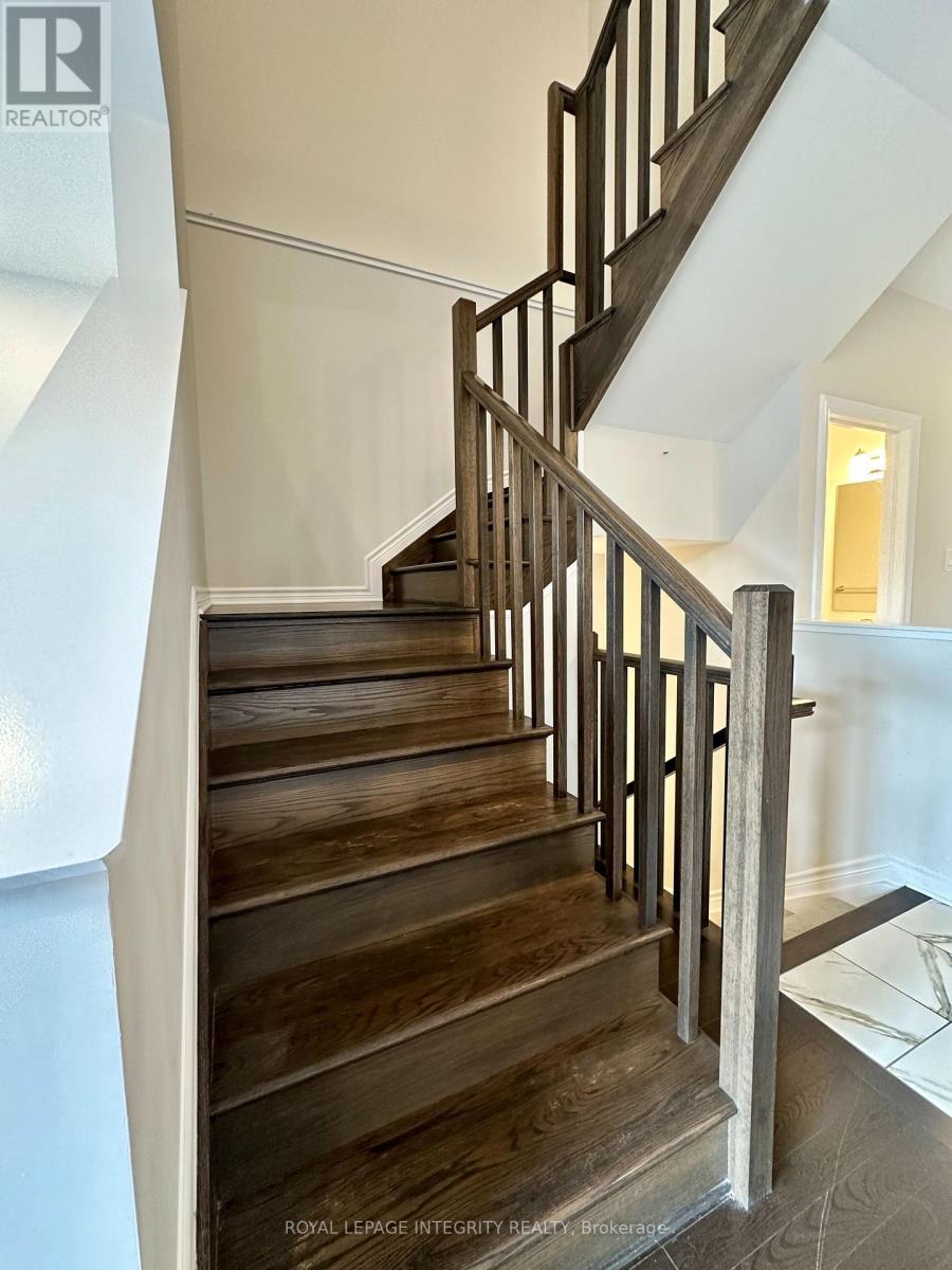 14 Atop Lane, Ottawa, Ontario  L6X 5C3 - Photo 14 - X13028128