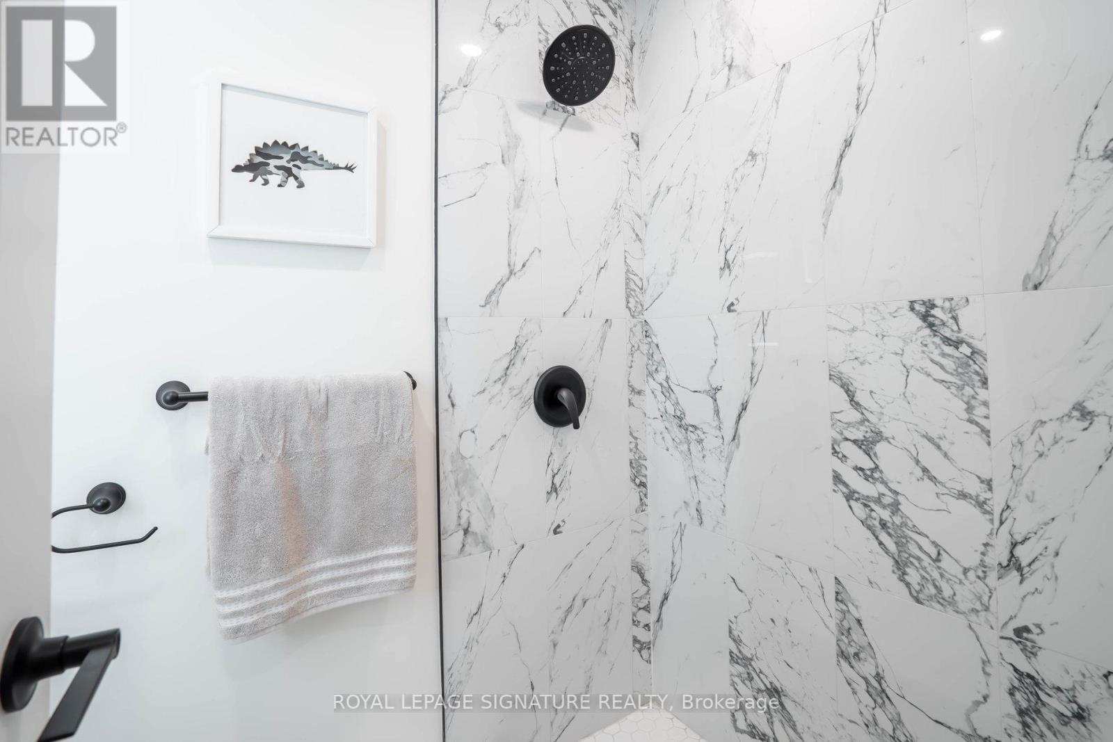 36 Tennis Crescent, Toronto, Ontario  M4K 1J3 - Photo 15 - E13025624