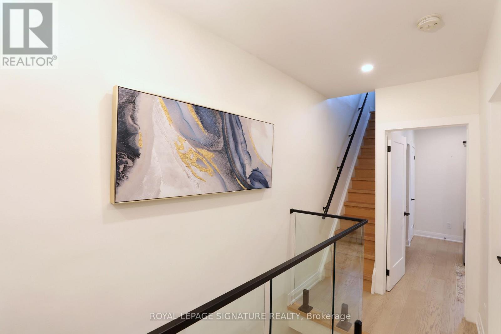 36 Tennis Crescent, Toronto, Ontario  M4K 1J3 - Photo 8 - E13025624