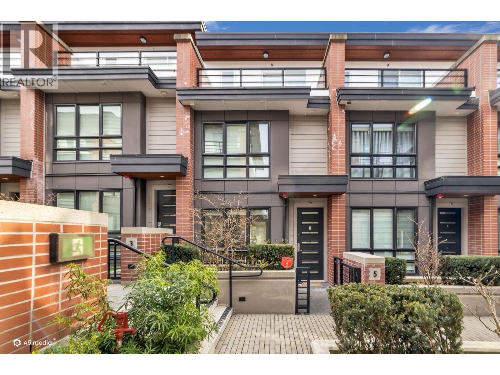 5 338 W 64 Avenue, Vancouver, British Columbia  V5X 2L9 - Photo 5 - R3113866