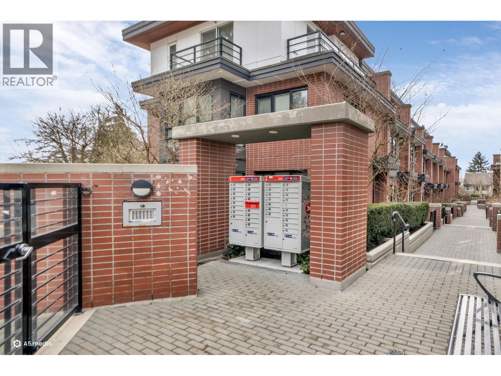 5 338 W 64 Avenue, Vancouver, British Columbia  V5X 2L9 - Photo 3 - R3113866