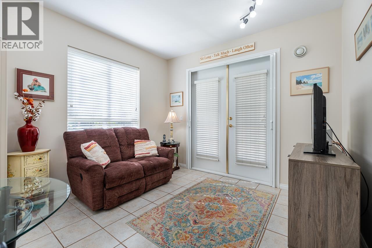 135 3098 Guildford Way, Coquitlam, British Columbia  V3B 7W8 - Photo 10 - R3114459