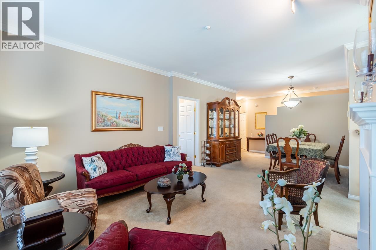 135 3098 Guildford Way, Coquitlam, British Columbia  V3B 7W8 - Photo 15 - R3114459