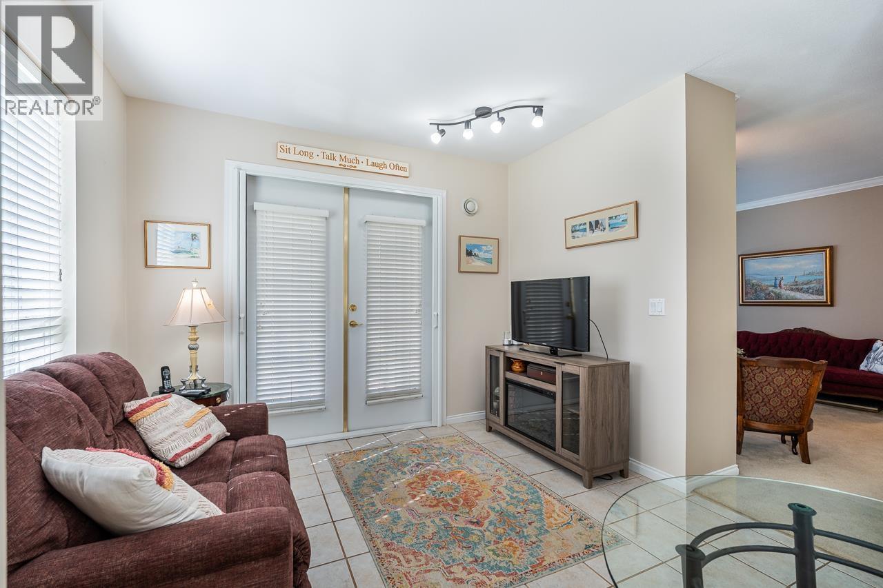 135 3098 Guildford Way, Coquitlam, British Columbia  V3B 7W8 - Photo 9 - R3114459