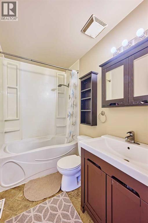 51 Sunmills Court Sw, Calgary, Alberta  T2X 2R4 - Photo 24 - A2296195