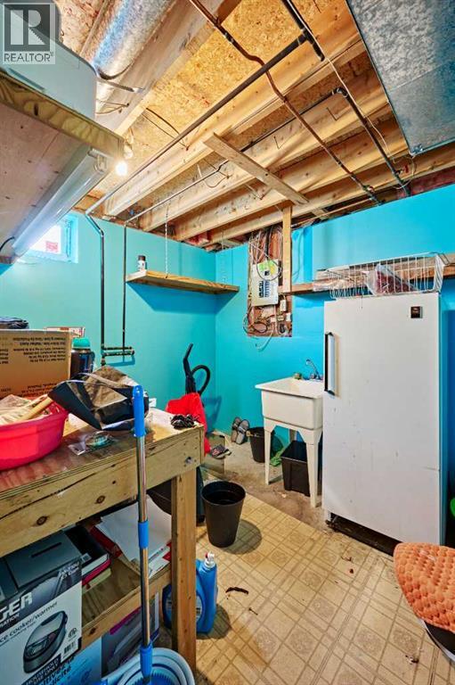 51 Sunmills Court Sw, Calgary, Alberta  T2X 2R4 - Photo 30 - A2296195