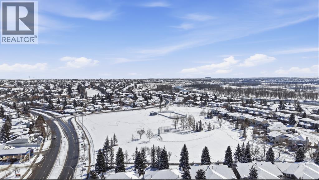 9 Douglasbank Gardens SE, Calgary, Alberta  T2Z 2C9 - Photo 34 - A2297877