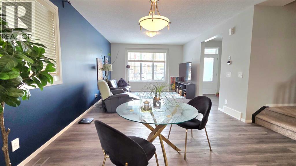 292 Yorkville Road Sw, Calgary, Alberta  T2X 4X4 - Photo 4 - A2298249