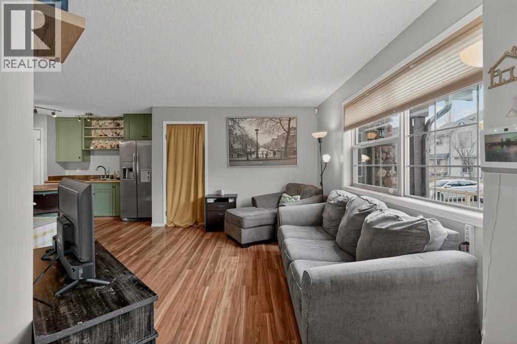 105, 23 Everridge Square Sw, Calgary, Alberta  T2Y 5J6 - Photo 4 - A2302431