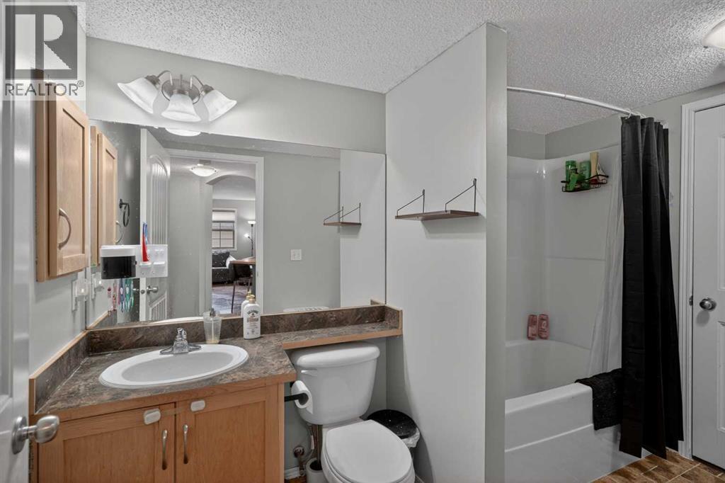 105, 23 Everridge Square Sw, Calgary, Alberta  T2Y 5J6 - Photo 19 - A2302431