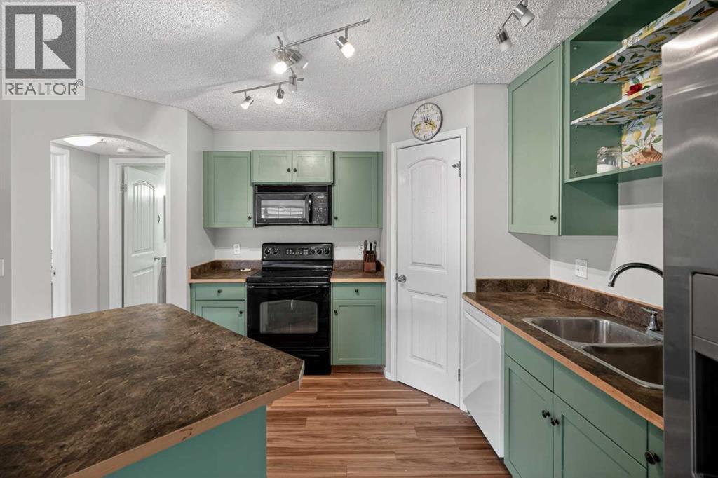 105, 23 Everridge Square Sw, Calgary, Alberta  T2Y 5J6 - Photo 11 - A2302431