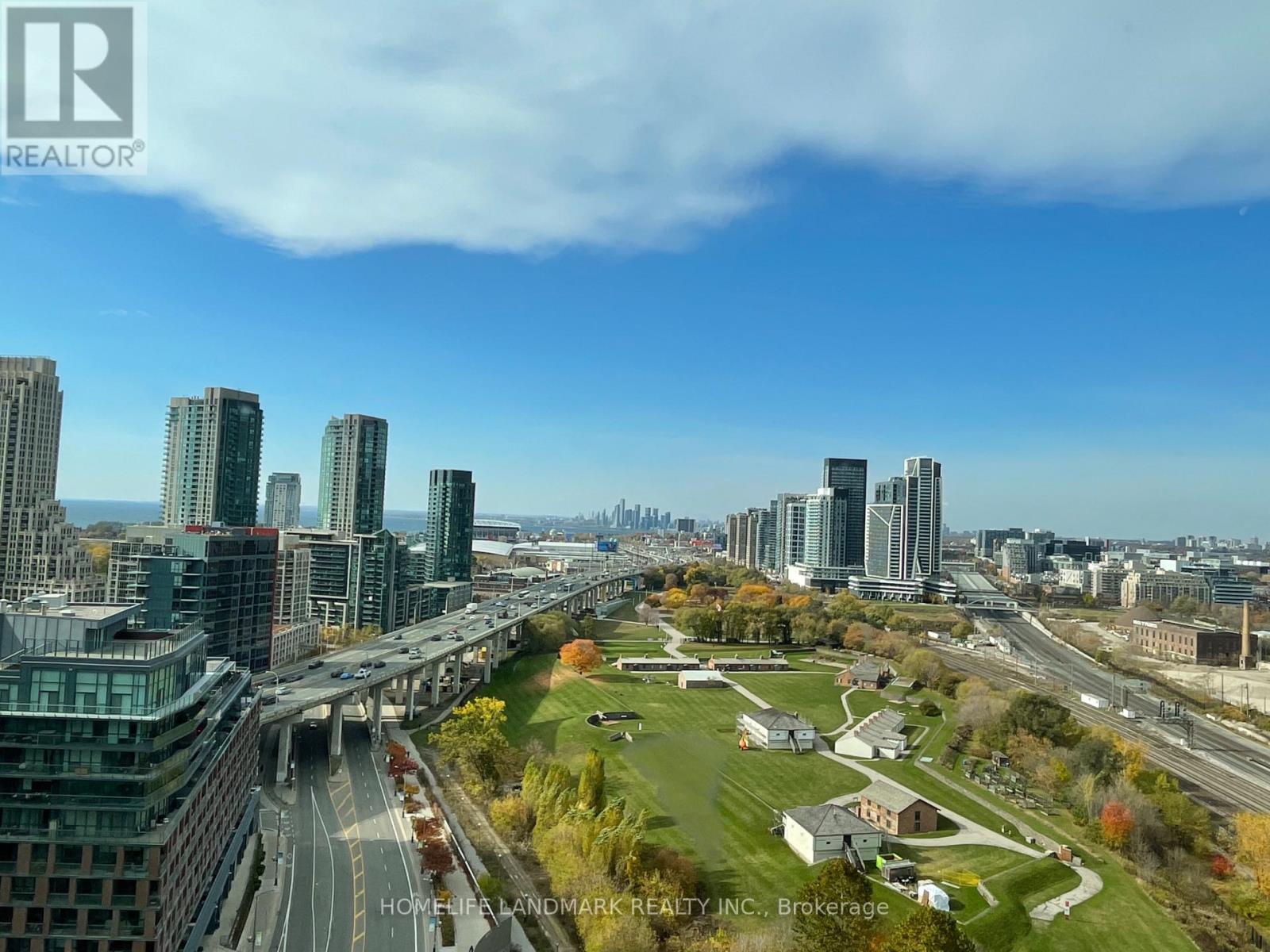 1911 - 170 Fort York Boulevard, Toronto, Ontario  M5V 0E6 - Photo 2 - C13009682