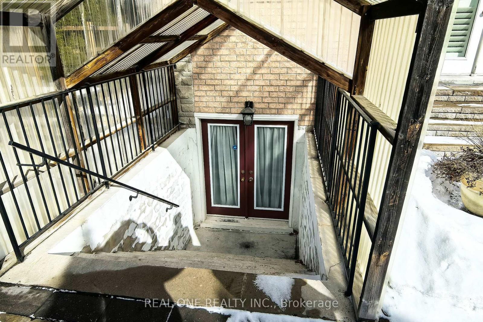 Basement - 301 Weldrick Road E, Richmond Hill, Ontario  L4C 0R7 - Photo 5 - N13028110