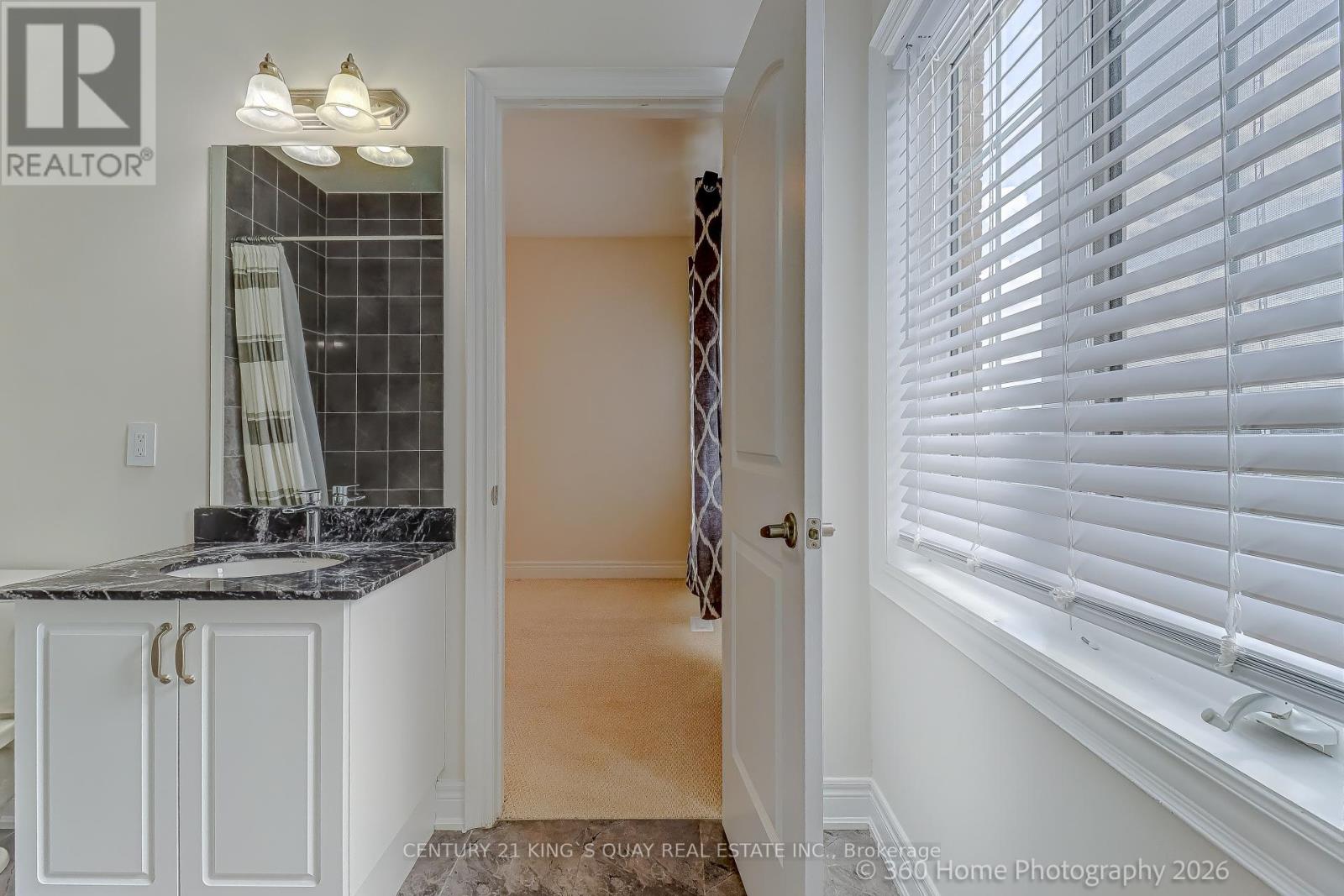 9 Greywacke Street, Richmond Hill, Ontario  L4E 1G7 - Photo 18 - N13028122