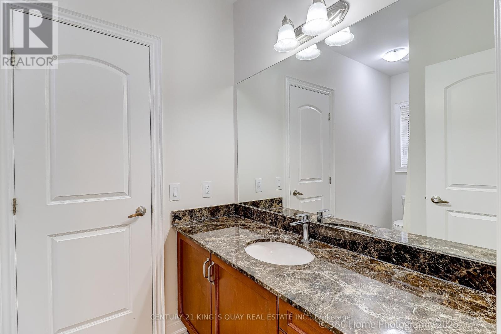 9 Greywacke Street, Richmond Hill, Ontario  L4E 1G7 - Photo 21 - N13028122