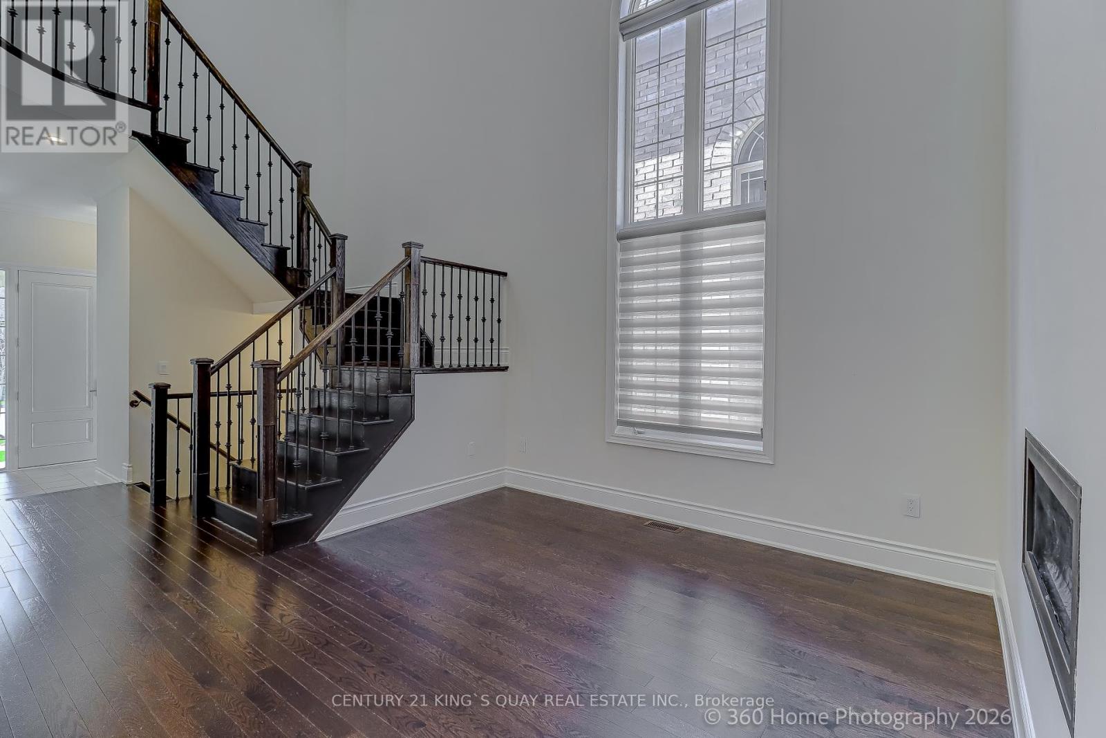 9 Greywacke Street, Richmond Hill, Ontario  L4E 1G7 - Photo 3 - N13028122