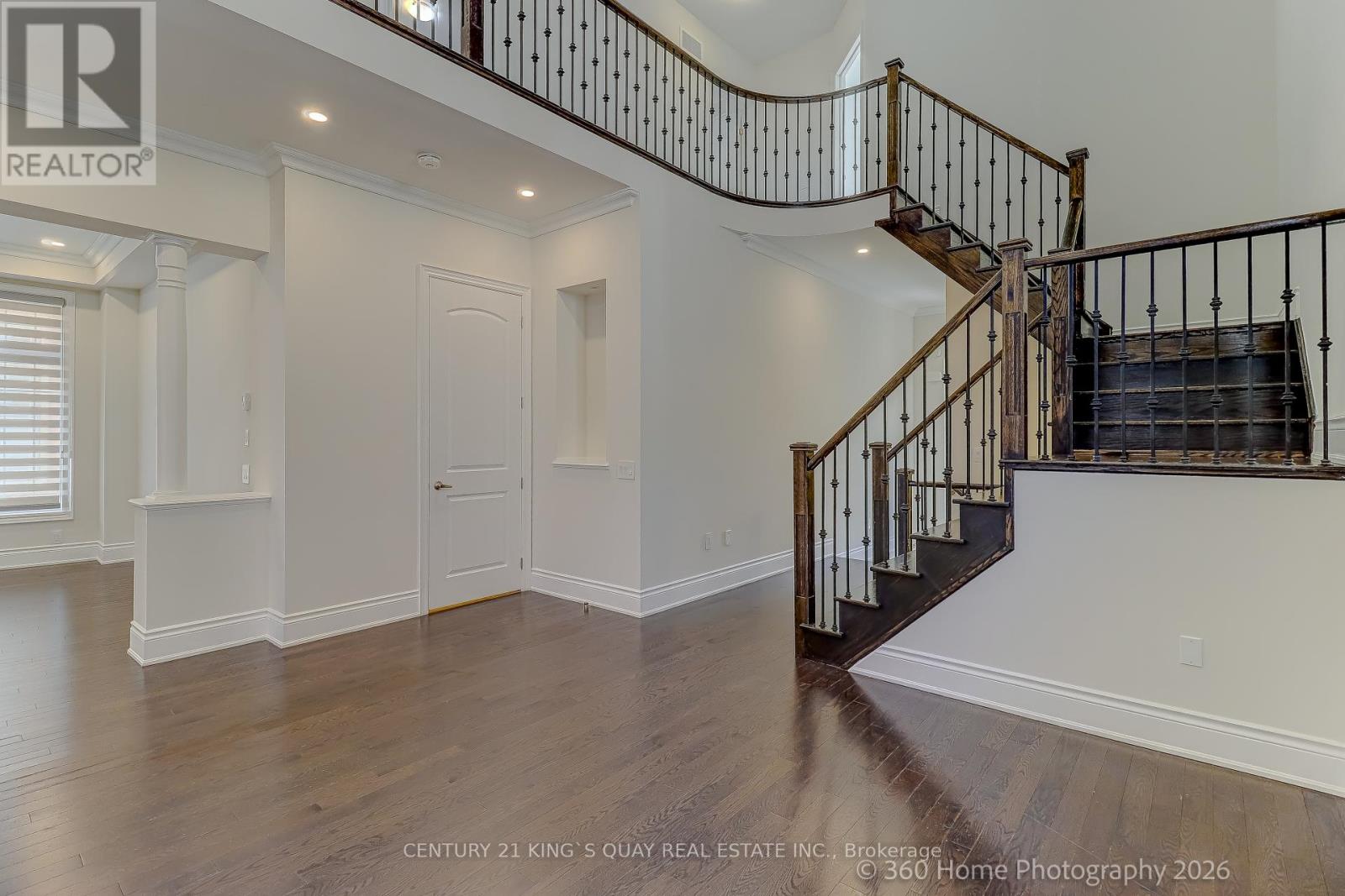 9 Greywacke Street, Richmond Hill, Ontario  L4E 1G7 - Photo 4 - N13028122