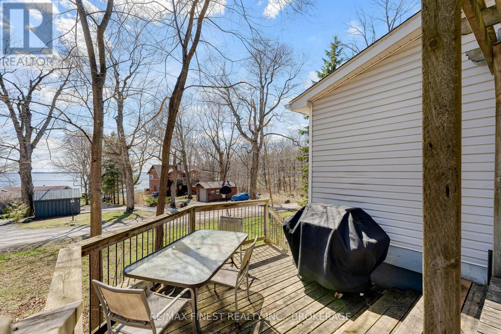 9 Mallard Lane, Kingston, Ontario  K7K 5E2 - Photo 4 - X12909104