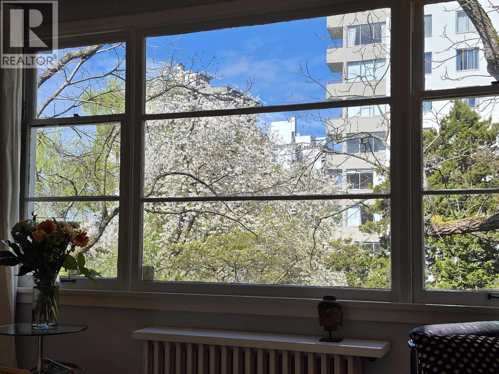 303 1565 Burnaby Street, Vancouver, British Columbia  V6G 1X1 - Photo 2 - R3103887