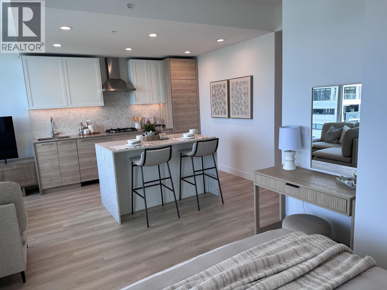 1409 2381 Beta Avenue, Burnaby, British Columbia  V5C 5N1 - Photo 3 - R3114435