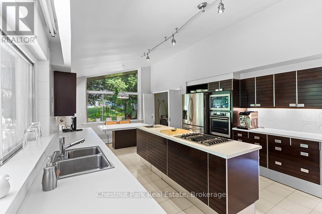 403123 Grey Road 4 Road, West Grey, Ontario  N0G 1R0 - Photo 17 - X12396532