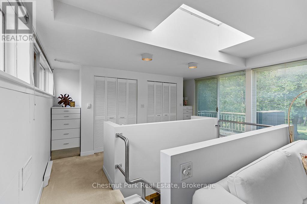 403123 Grey Road 4 Road, West Grey, Ontario  N0G 1R0 - Photo 29 - X12396532