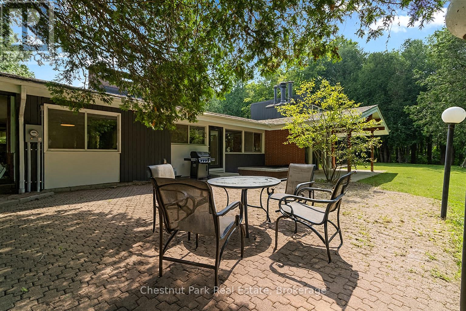 403123 Grey Road 4 Road, West Grey, Ontario  N0G 1R0 - Photo 44 - X12396532