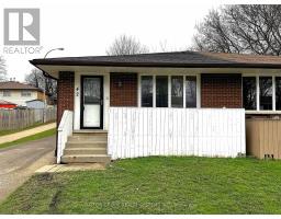 42 INGLESIDE DRIVE, Kitchener, Ontario