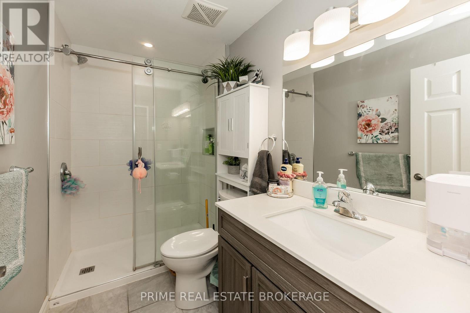 139 Main Street, West Elgin, Ontario  N0L 2P0 - Photo 11 - X12937068