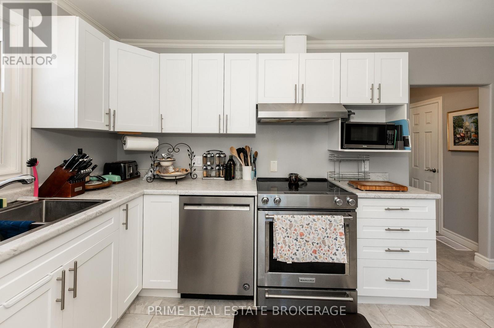 139 Main Street, West Elgin, Ontario  N0L 2P0 - Photo 14 - X12937068