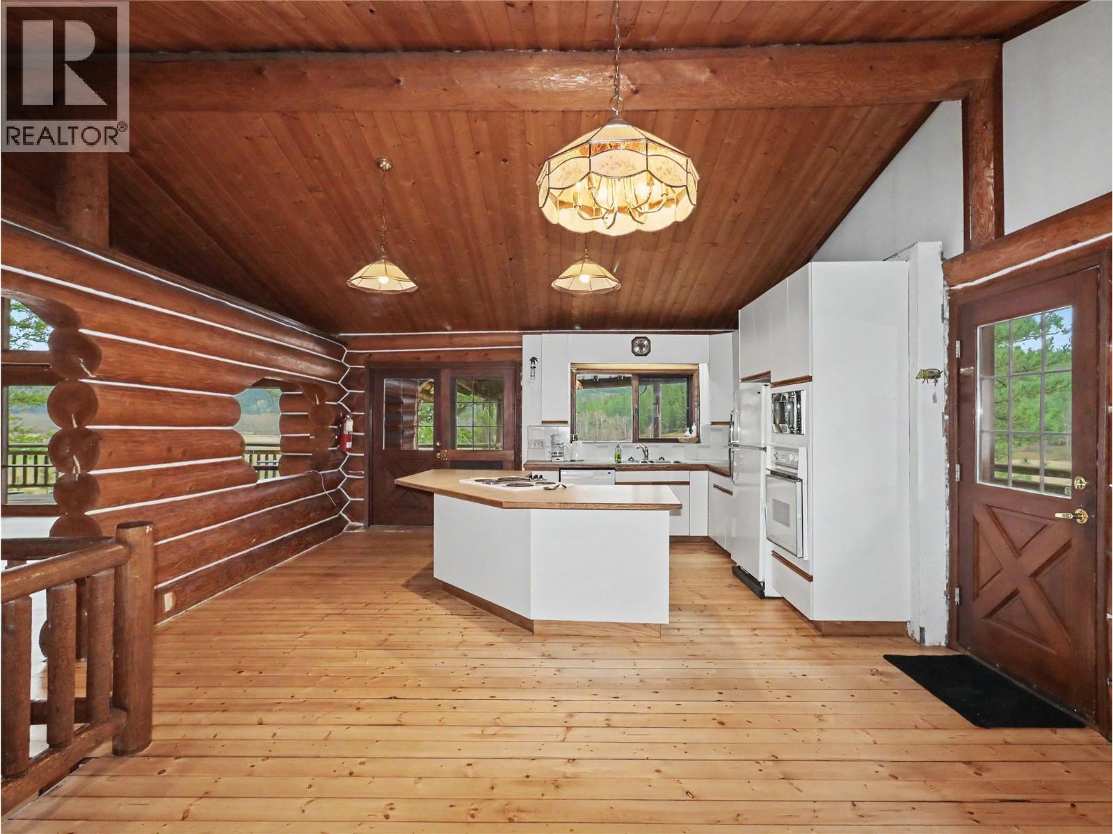 8810 North Fork Road, Grand Forks, British Columbia  V0H 1H2 - Photo 28 - 10383347