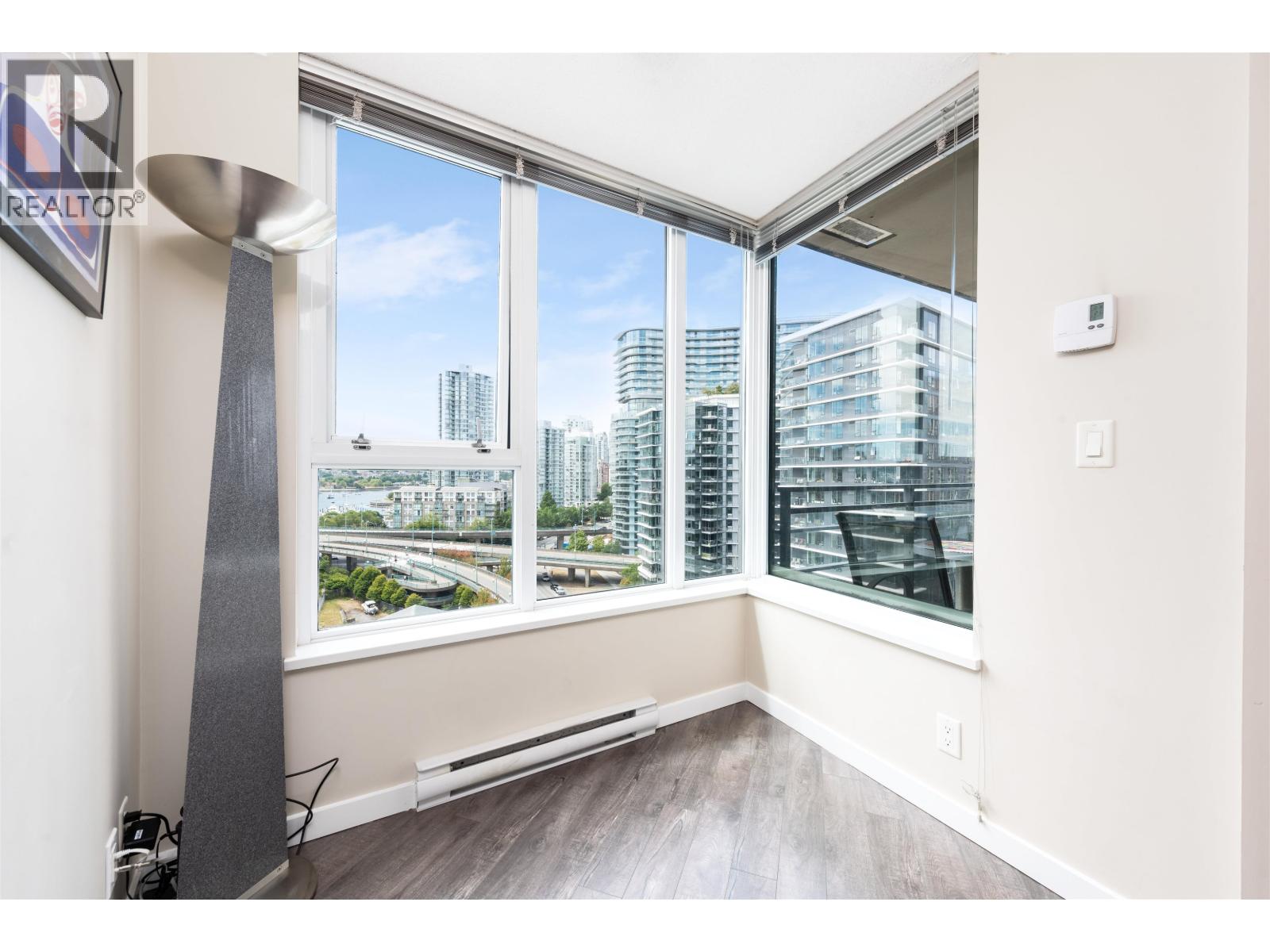 1606 33 Smithe Street, Vancouver, British Columbia  V6B 0B5 - Photo 12 - R3114315