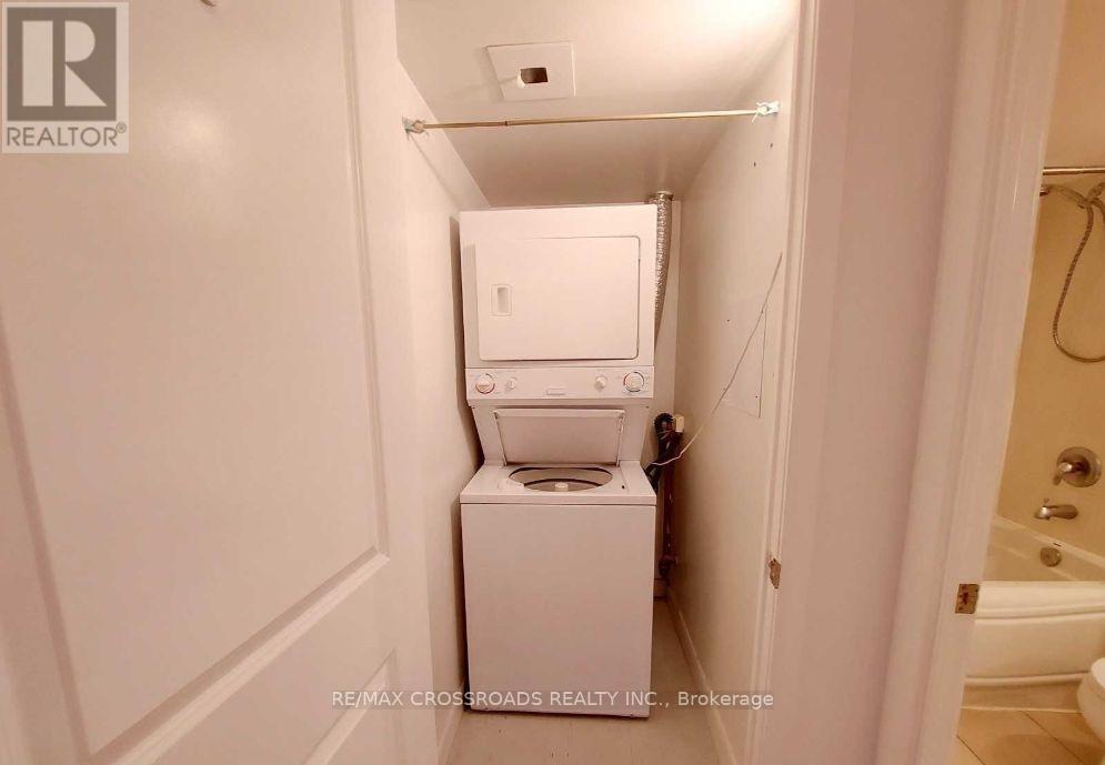 2511 - 4978 Yonge Street, Toronto, Ontario  M2N 7G8 - Photo 8 - C13028148