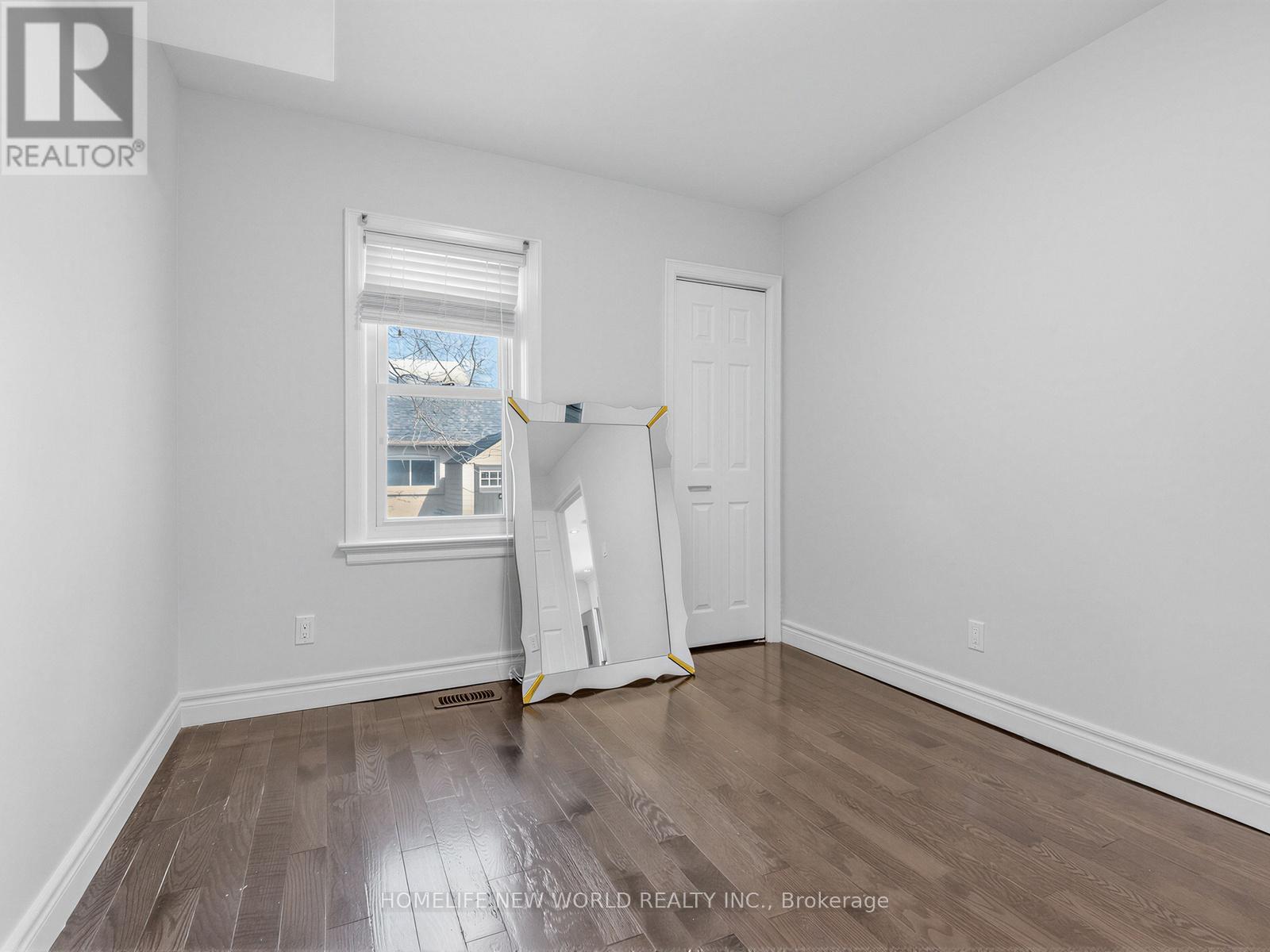 Main - 41 Binswood Avenue, Toronto, Ontario  M4C 3N6 - Photo 18 - E13028160