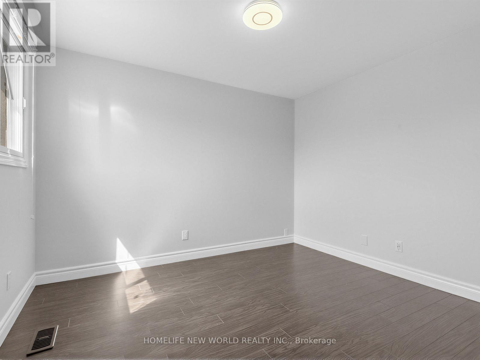 Main - 41 Binswood Avenue, Toronto, Ontario  M4C 3N6 - Photo 20 - E13028160