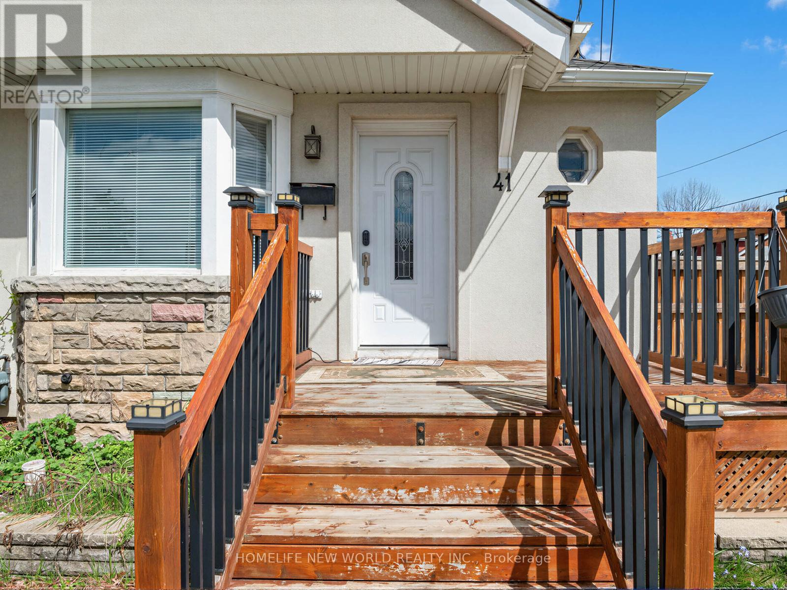 Main - 41 Binswood Avenue, Toronto, Ontario  M4C 3N6 - Photo 3 - E13028160