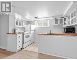 LOWER - 41 BINSWOOD AVENUE, Toronto, Ontario