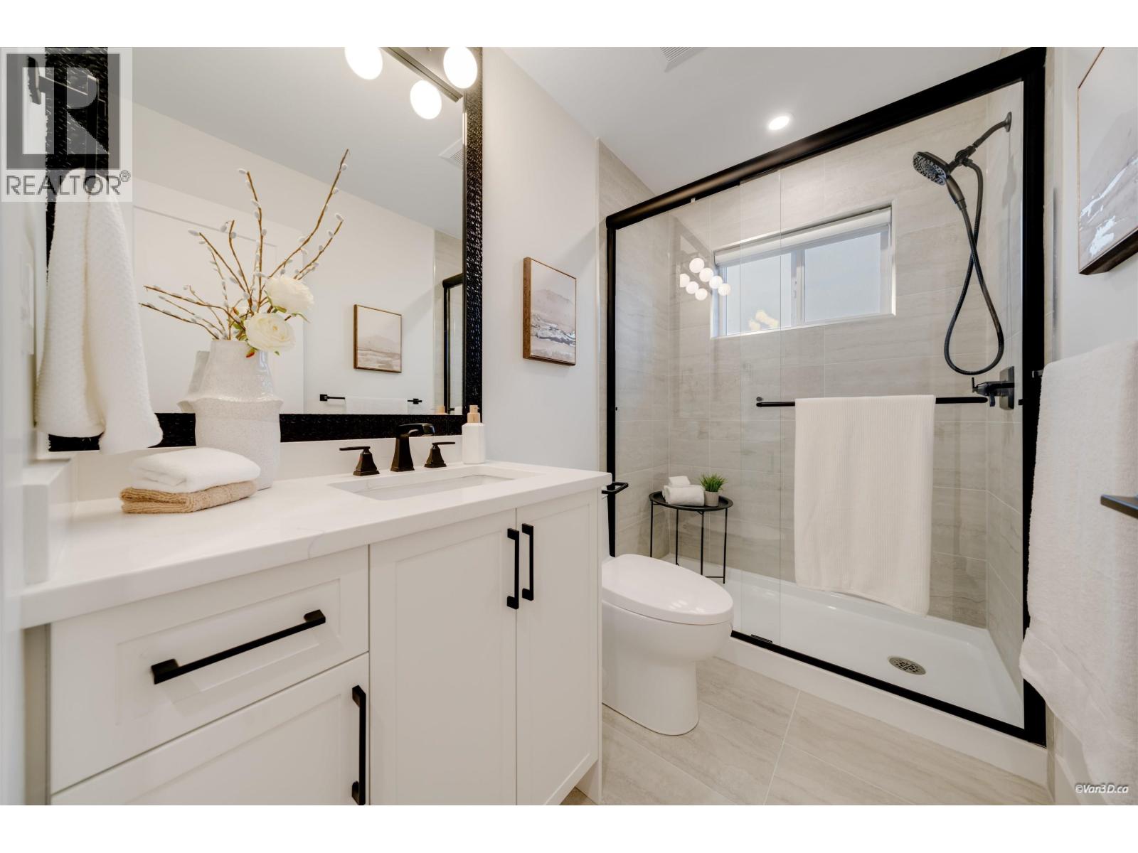 5958 Hardwick Street, Burnaby, British Columbia  V5G 1R6 - Photo 8 - R3113235