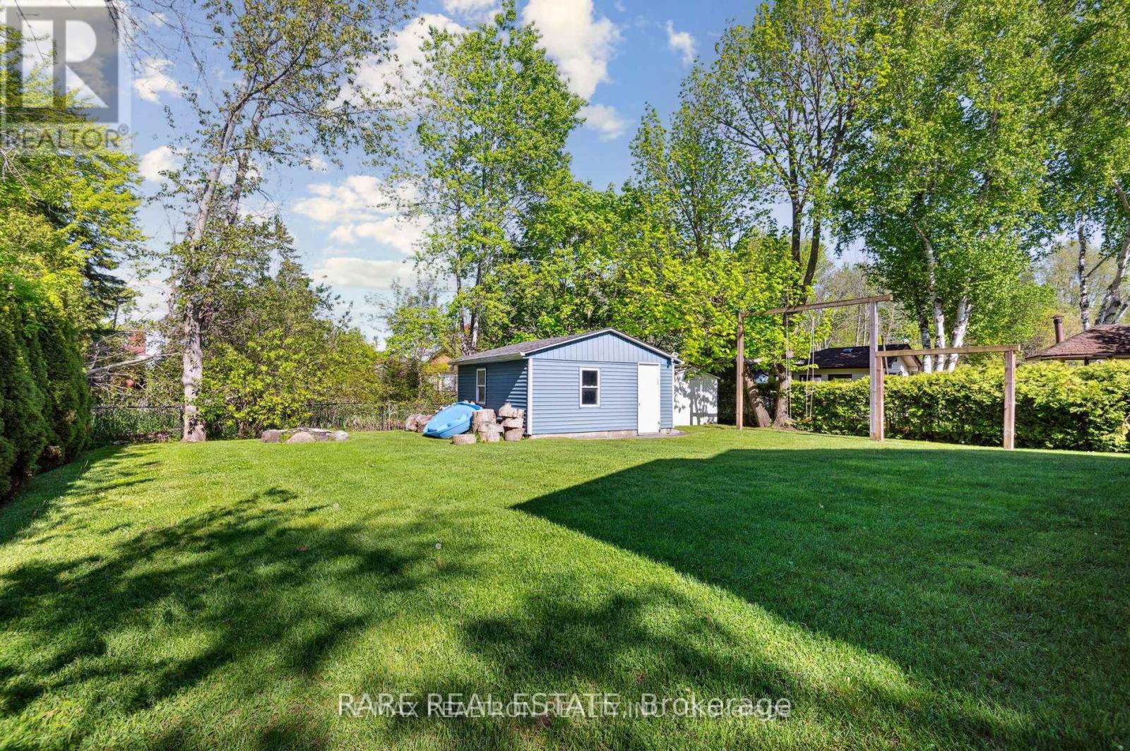 1231 Temple Avenue, Innisfil, Ontario  L0L 1C0 - Photo 14 - N12938312